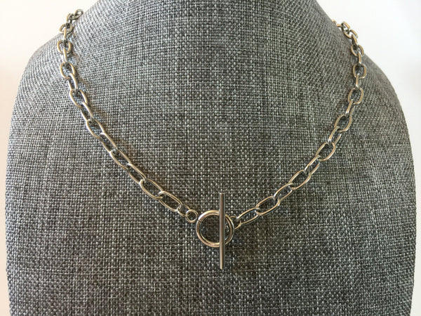 Buy Silver Tone Chunky Chain Circle Necklace from Next Poland