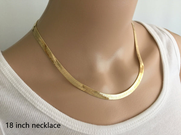 Diamond-Cut Braided Herringbone Necklace in 10K Gold | Zales Outlet